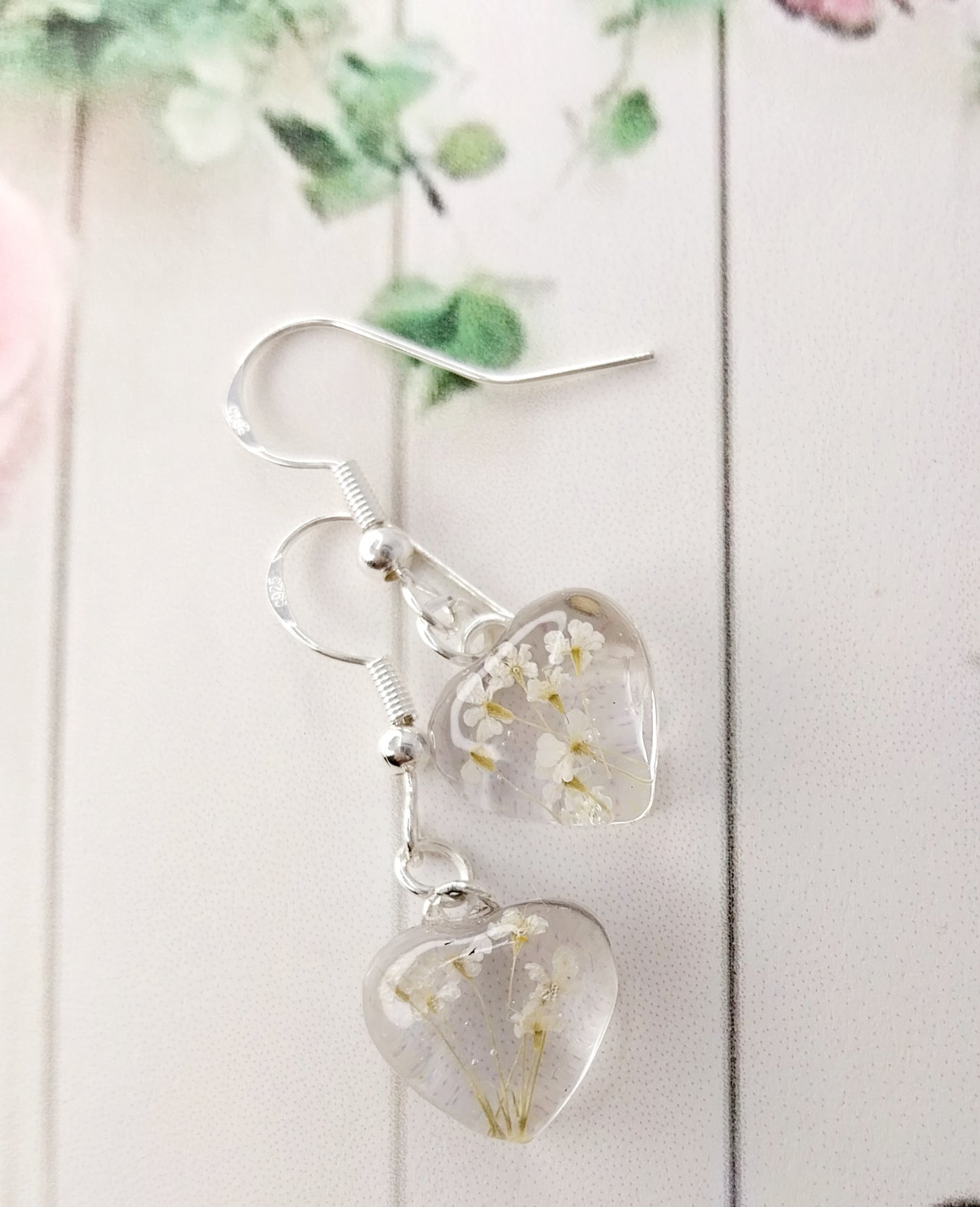 Srcki, srebrni uhani s cvetovi