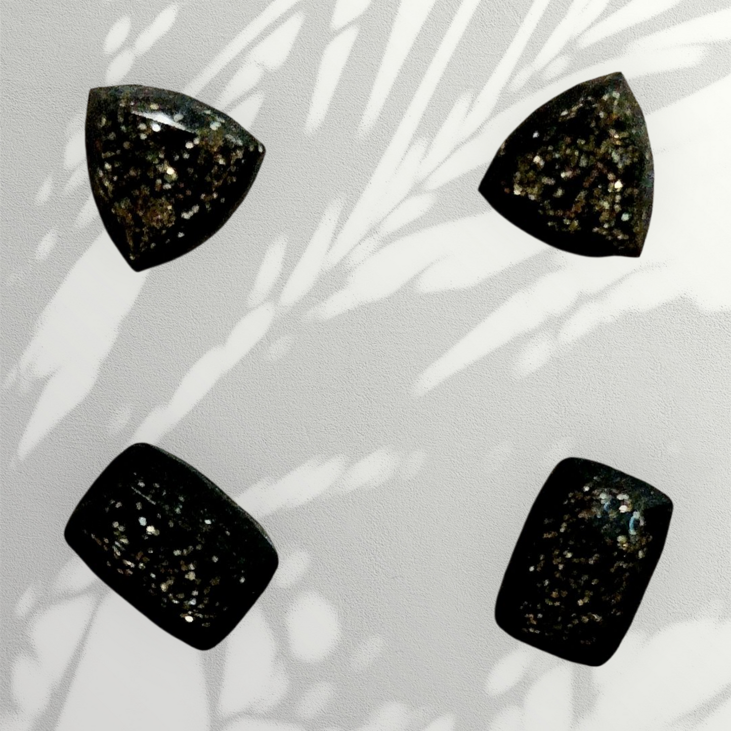 Mini vtični uhani komplet