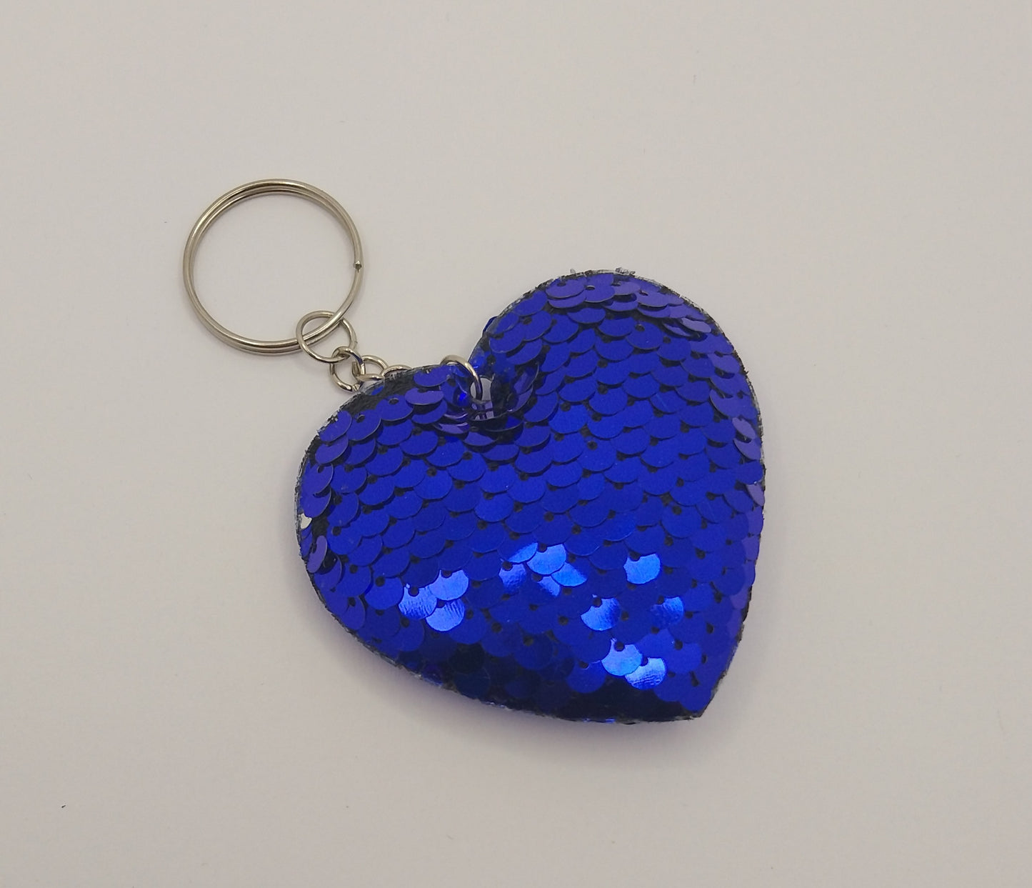 OBESEK SRCE Z BLEŠČICAMI