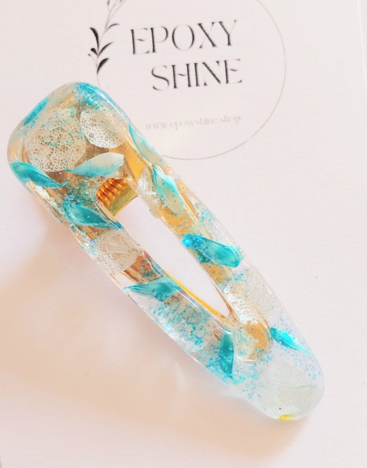 Sponka za lase s suhim cvetjem